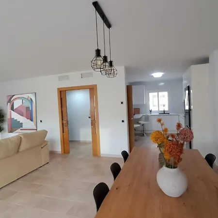 Piso Beautiful & Spacious - 50 Meters From The Garrucha